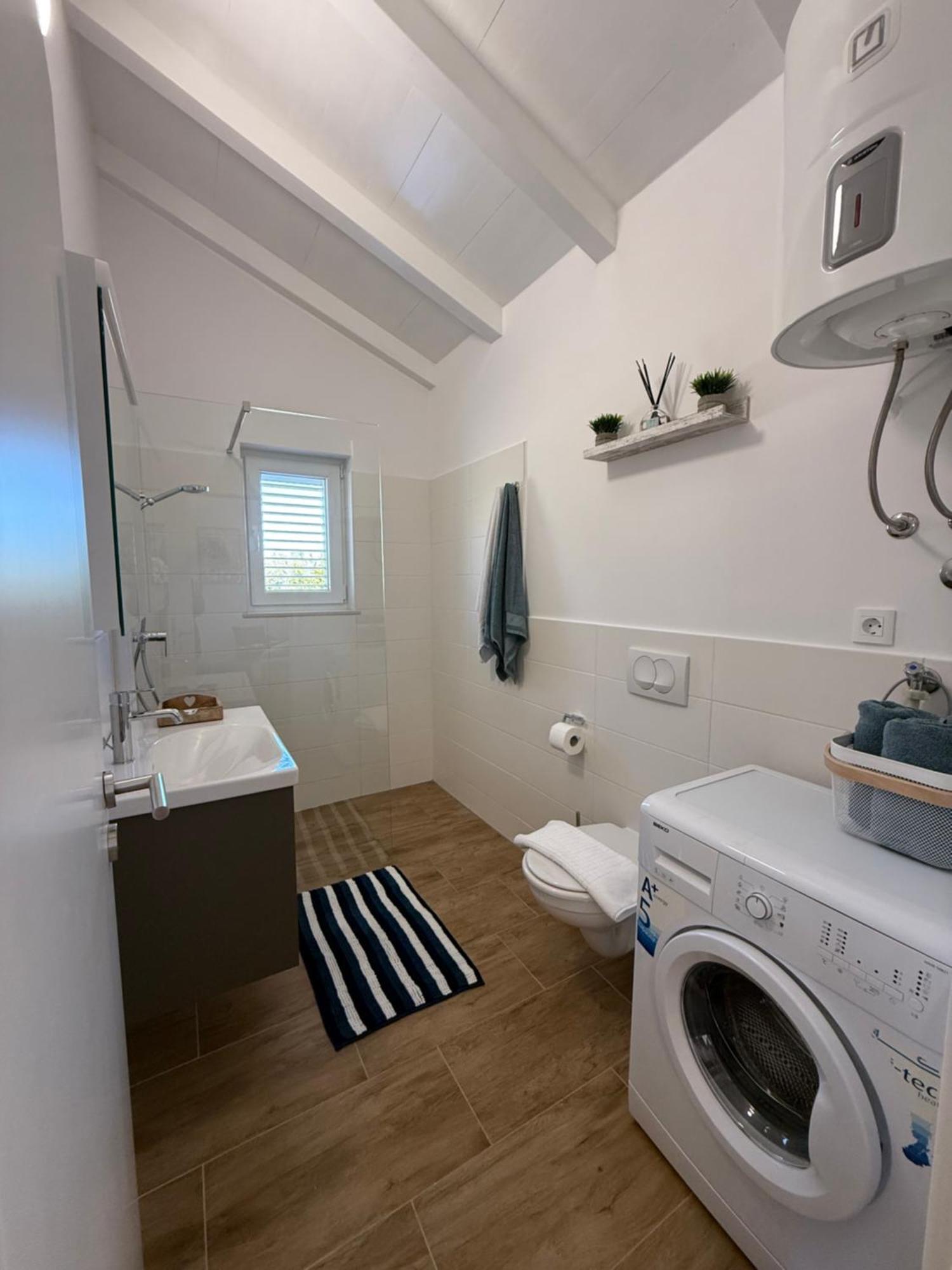 Guest House Lena, Nerezine, Mali Losinj Exterior photo