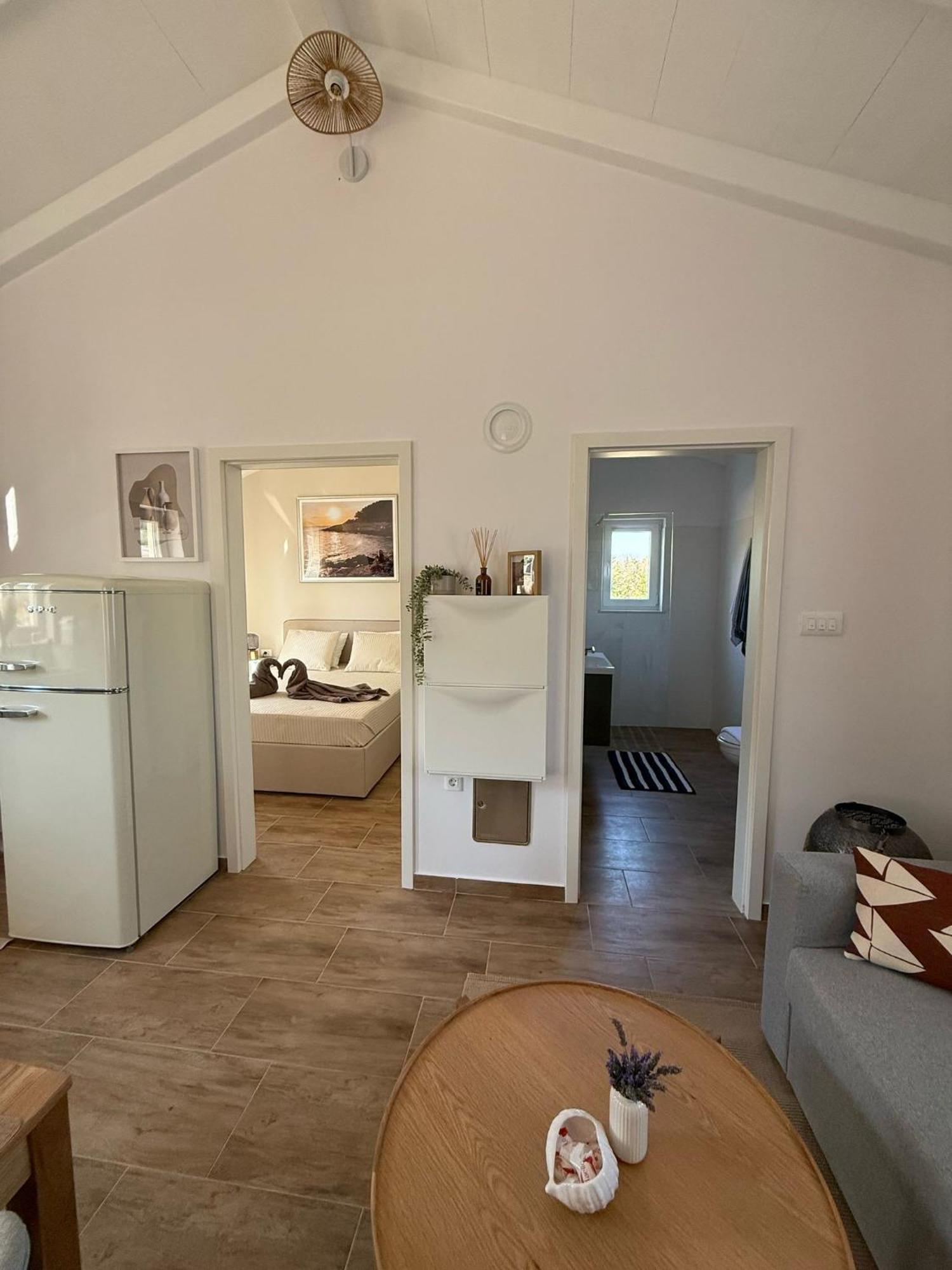 Guest House Lena, Nerezine, Mali Losinj Exterior photo